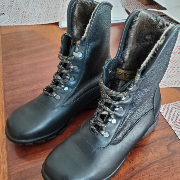 Canada Toe Warmers Harbor Boots Size 10 NEW - Picture 3 of 4